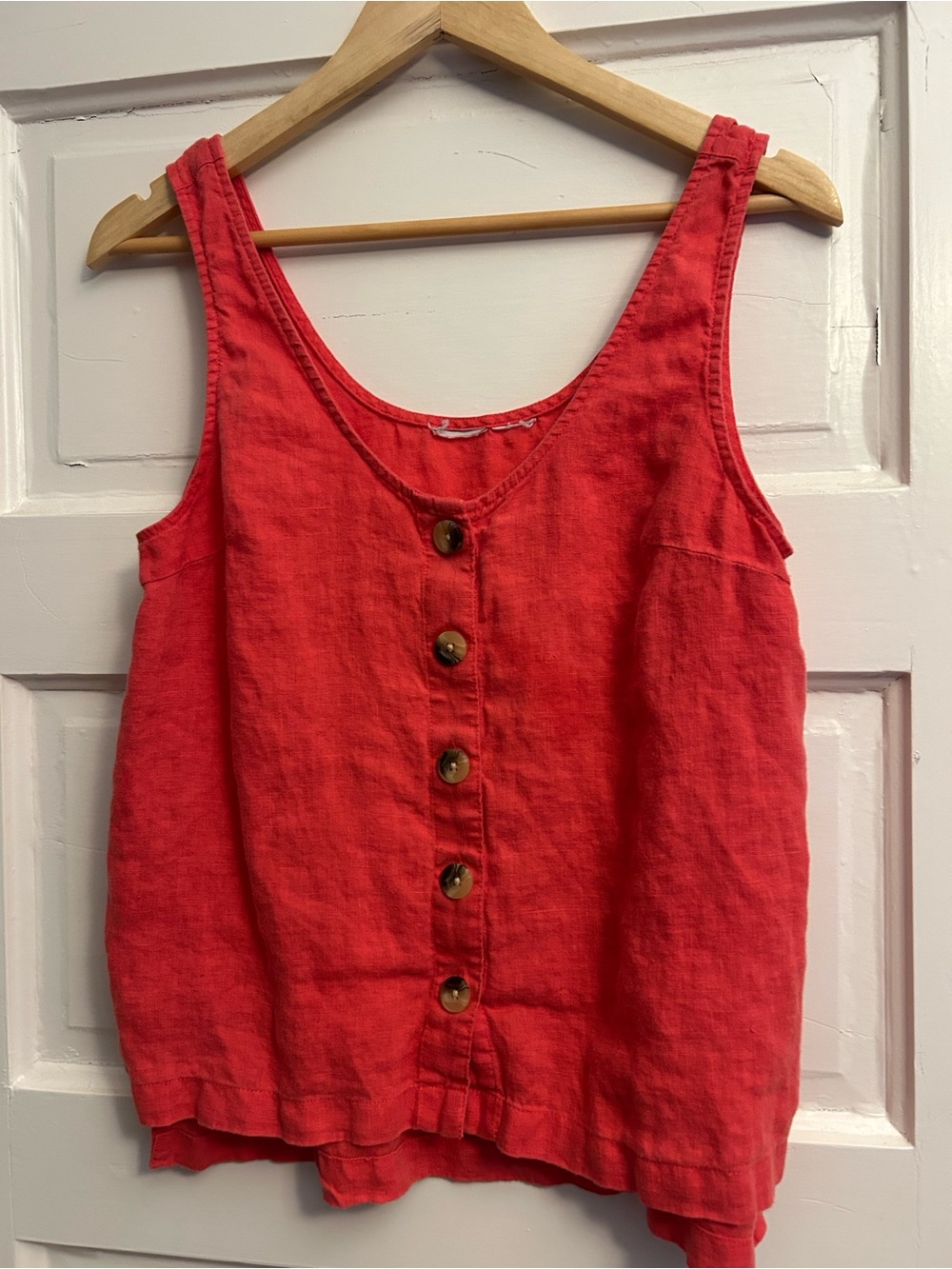 Women's Red Button-Front Linen Tank Top